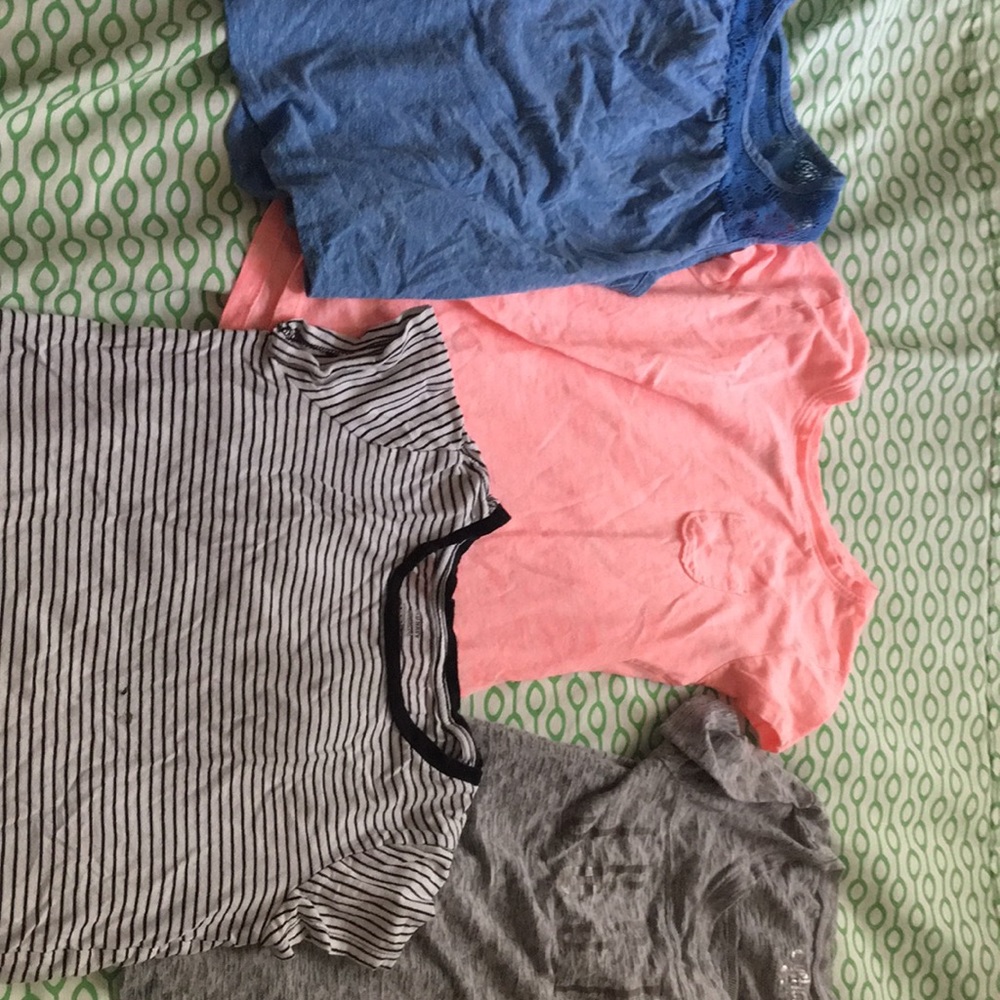 FREE TEES